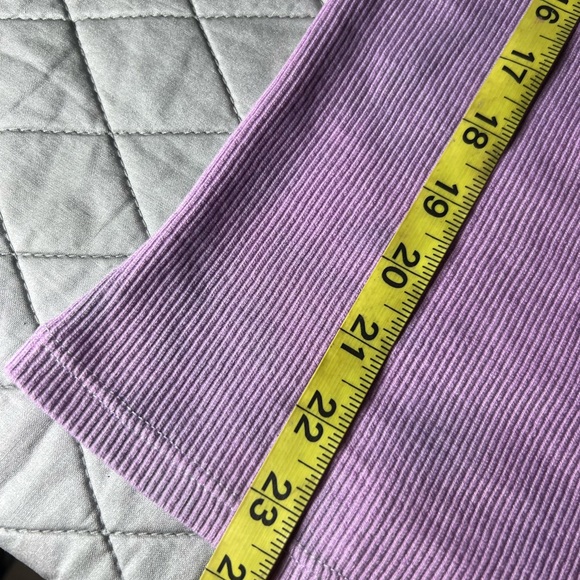 Alo Lavender Ribbed Tank Top - Picture 5 of 7